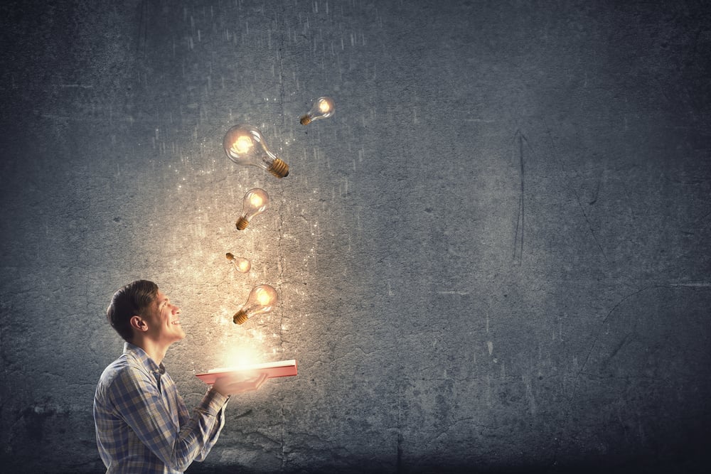 Strategie oder KI - was bestimmt unsere CX? Strategie oder KI - was bestimmt unsere CX?